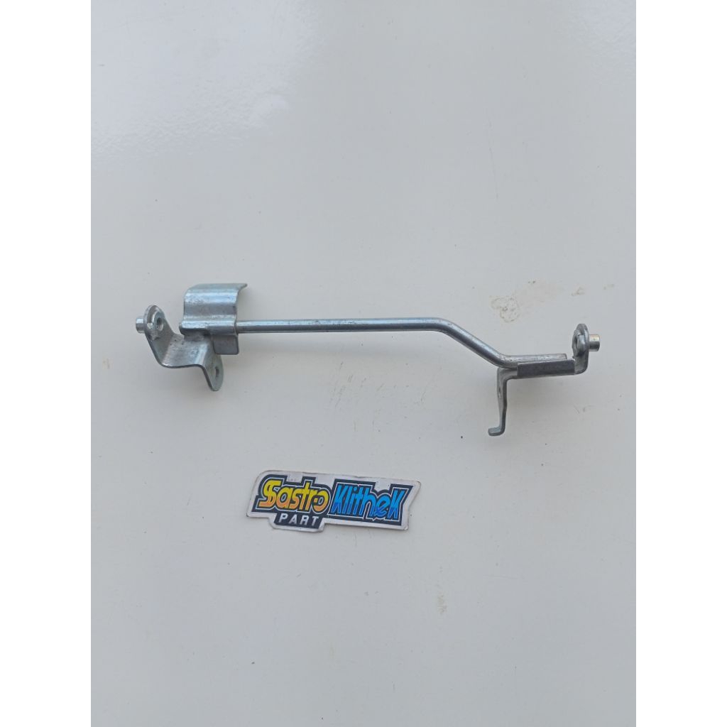 Breket dudukan sayap Honda Supra X 125 helm in original