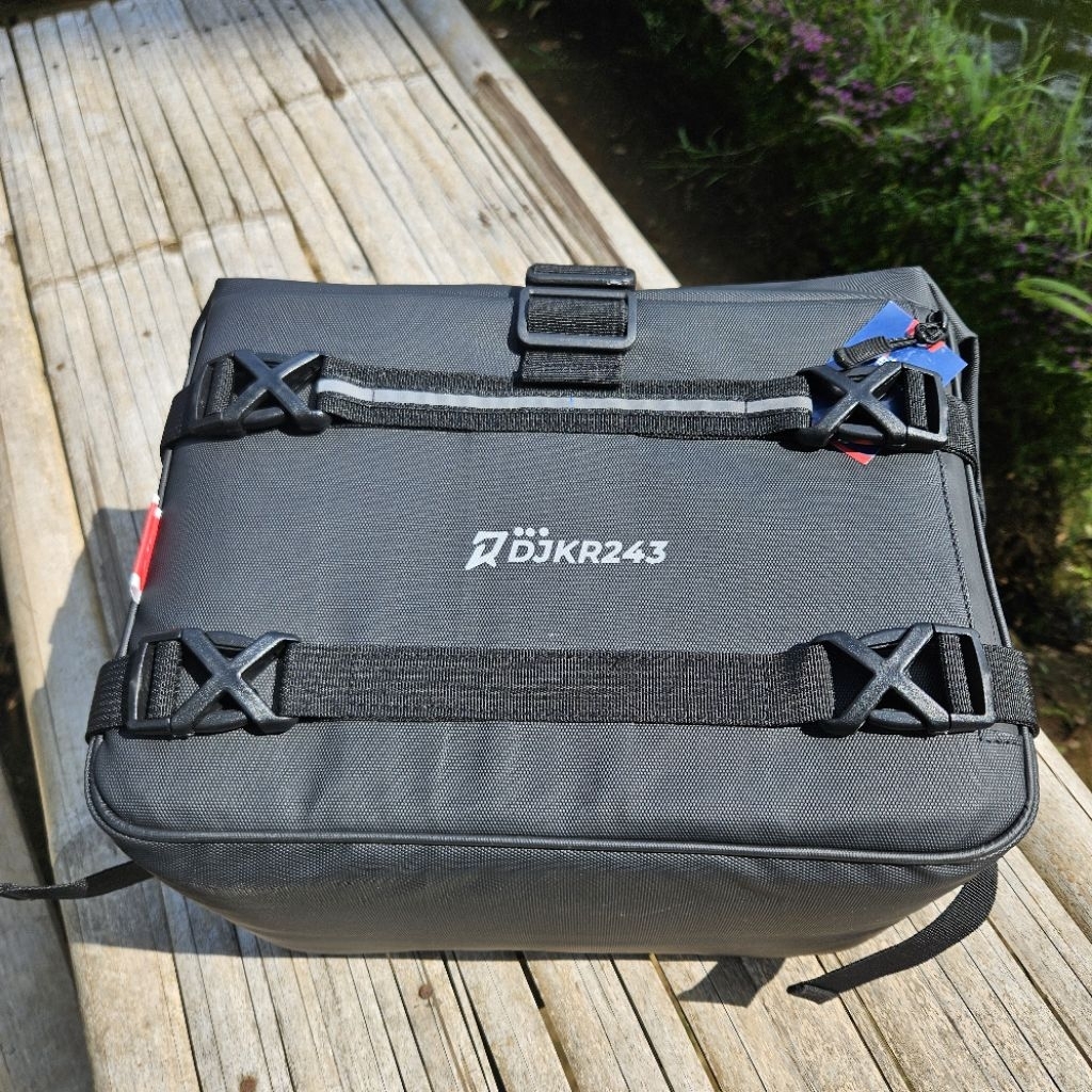 TAS SAMPING / SIDEBAG MOTOR DJKR243– SEPASANG (KIRI & KANAN) KAPASITAS 15L