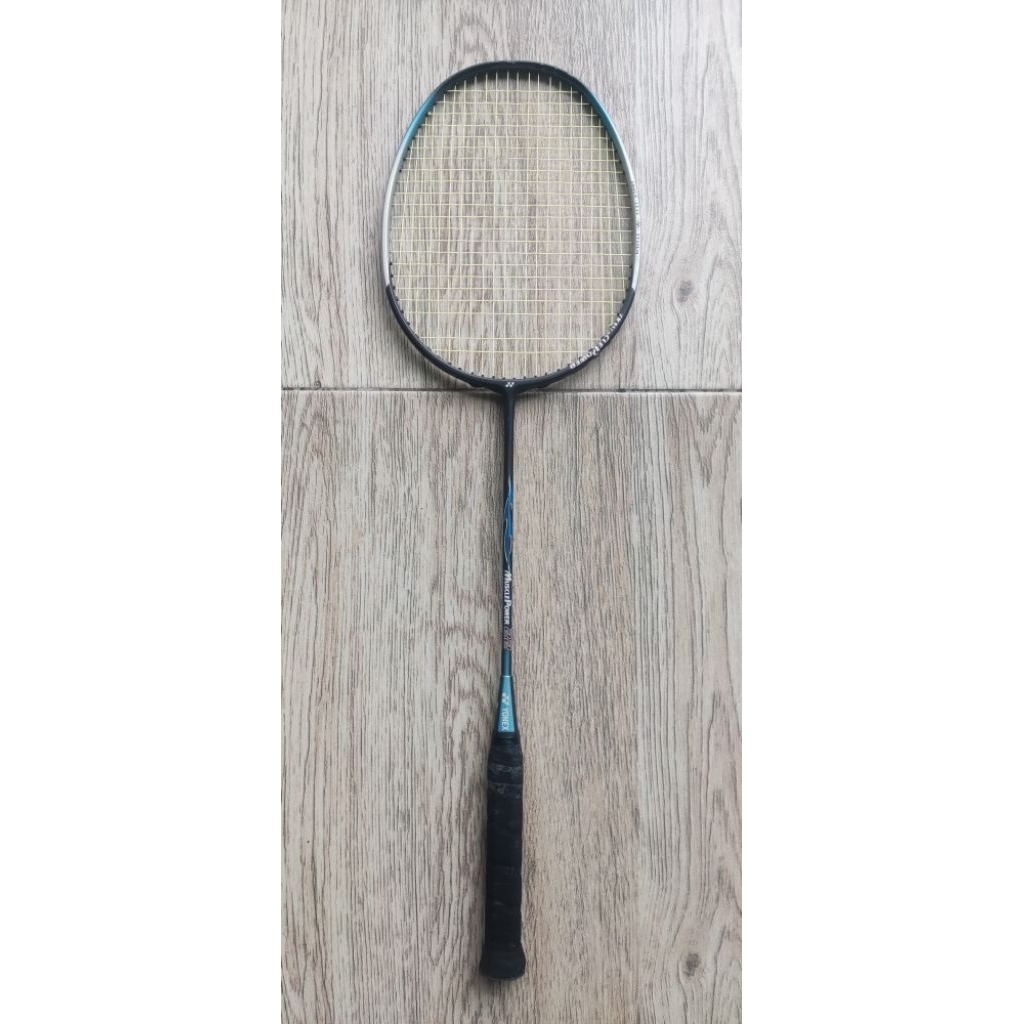 YONEX Muscle Power 22 Original