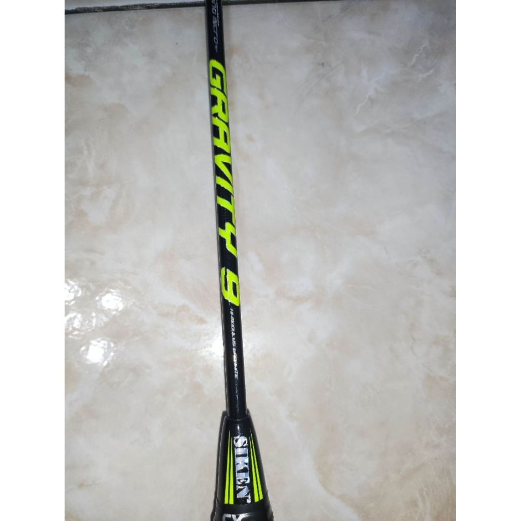 Raket Badminton SIKEN GRAFITY 9