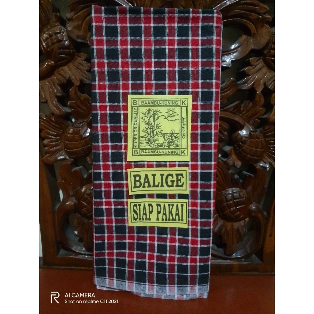 Sarung BALIGE