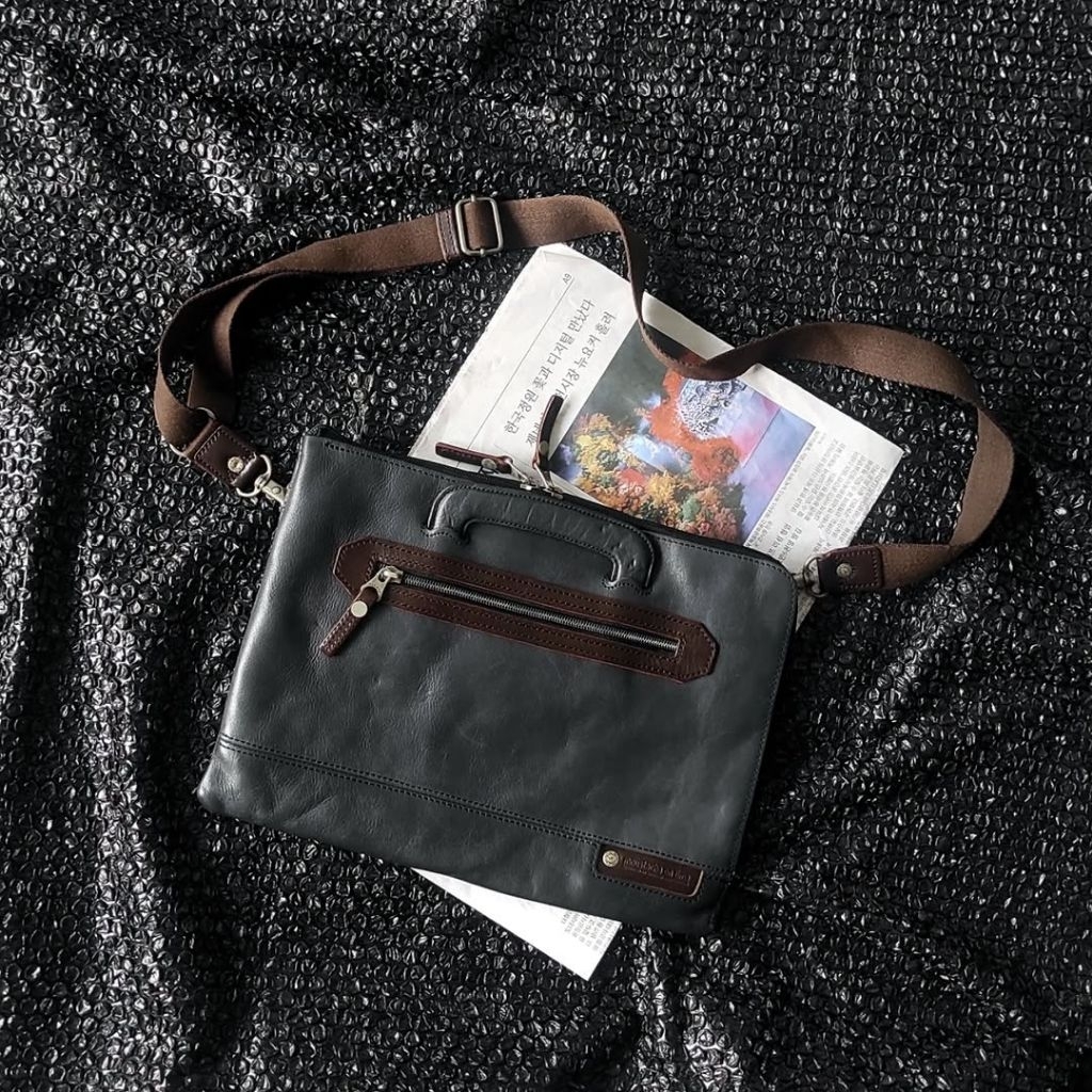 Moustache japan sling bag