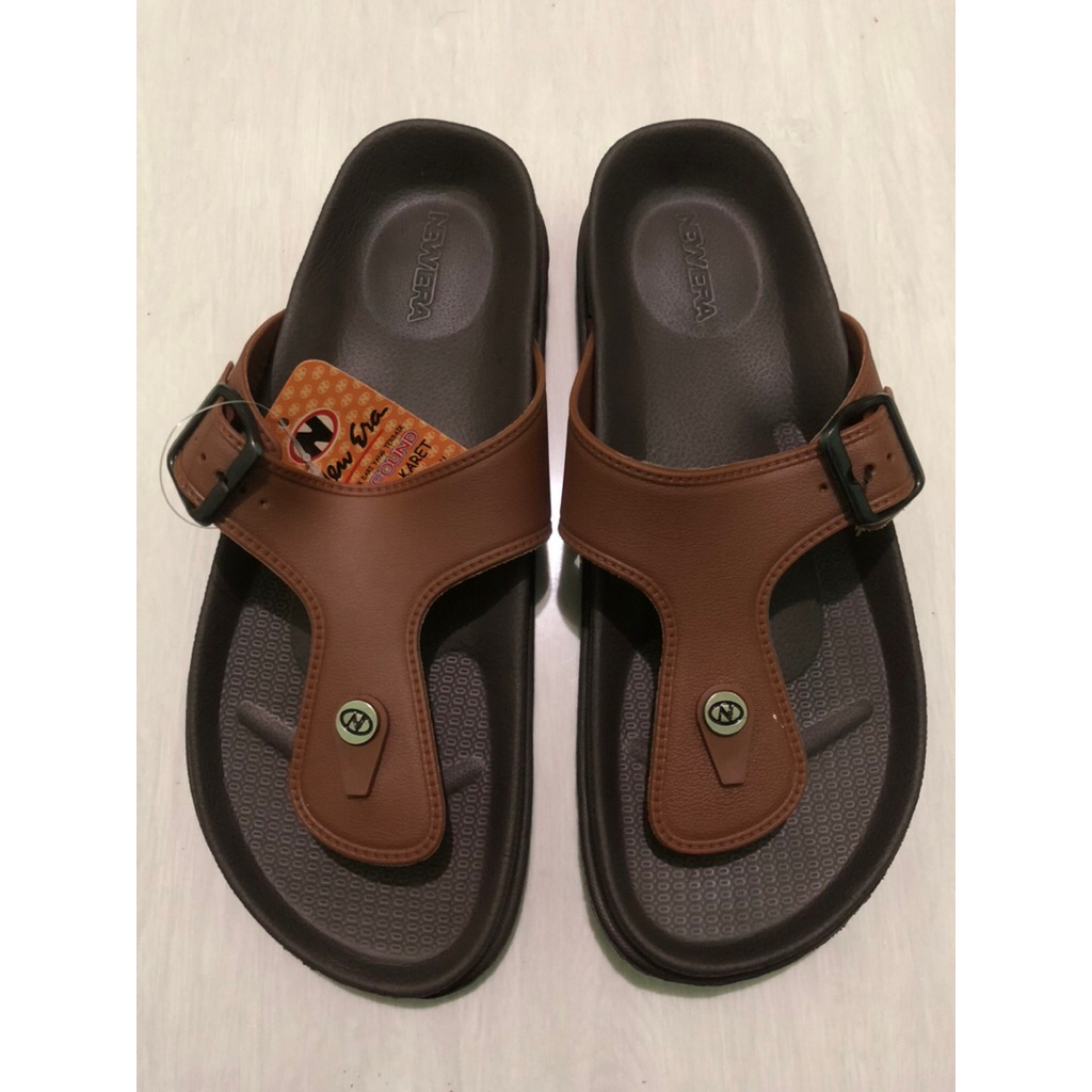 Sandal New Era karet cowok