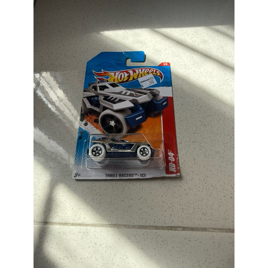 Hot Wheels RD-04 Thrill racers
