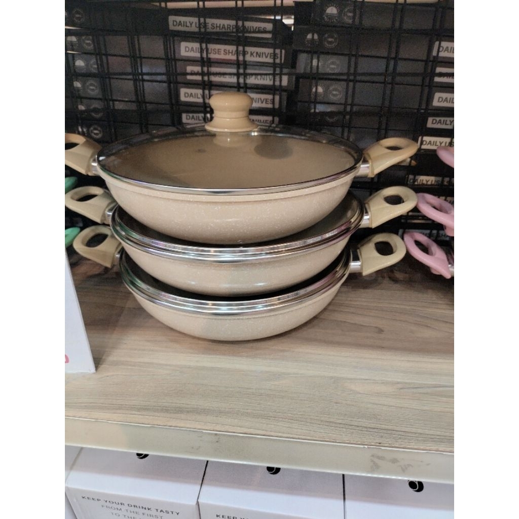 Wok Pan 2 Handle 28cm Beige Pero