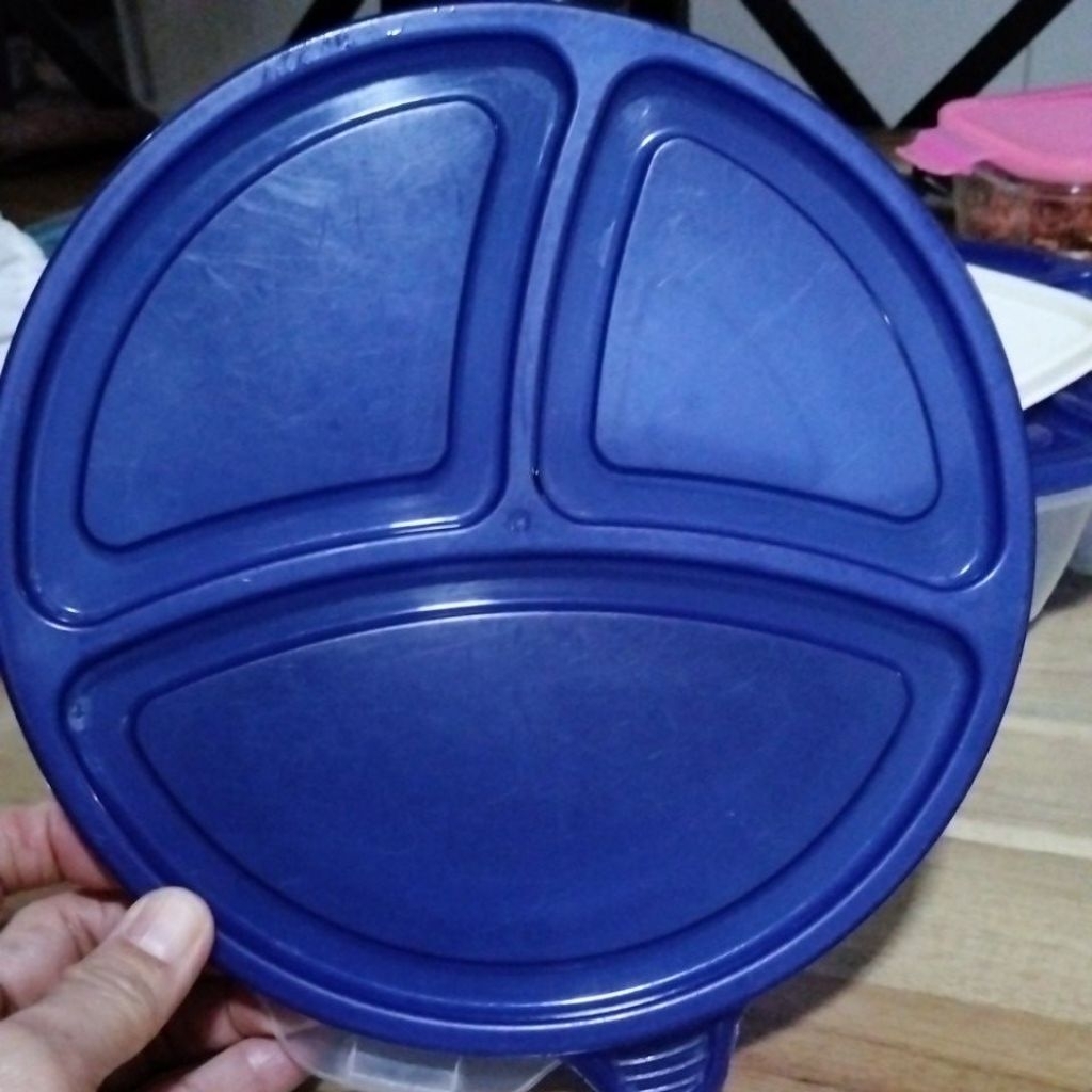 tempat makan Tupperware & Lock&Lock