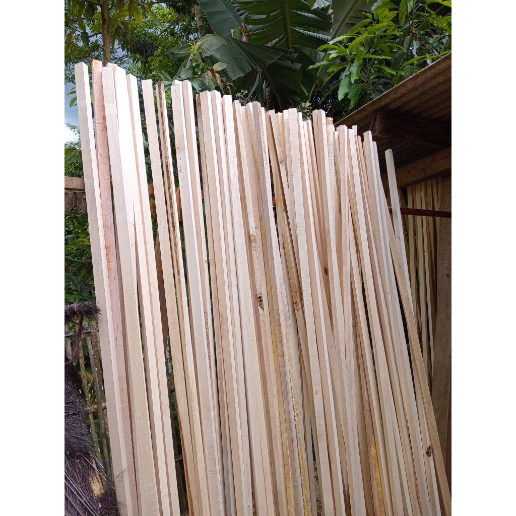 kayu 2x3 kayu reng sudah serut halus panjang 2 meter