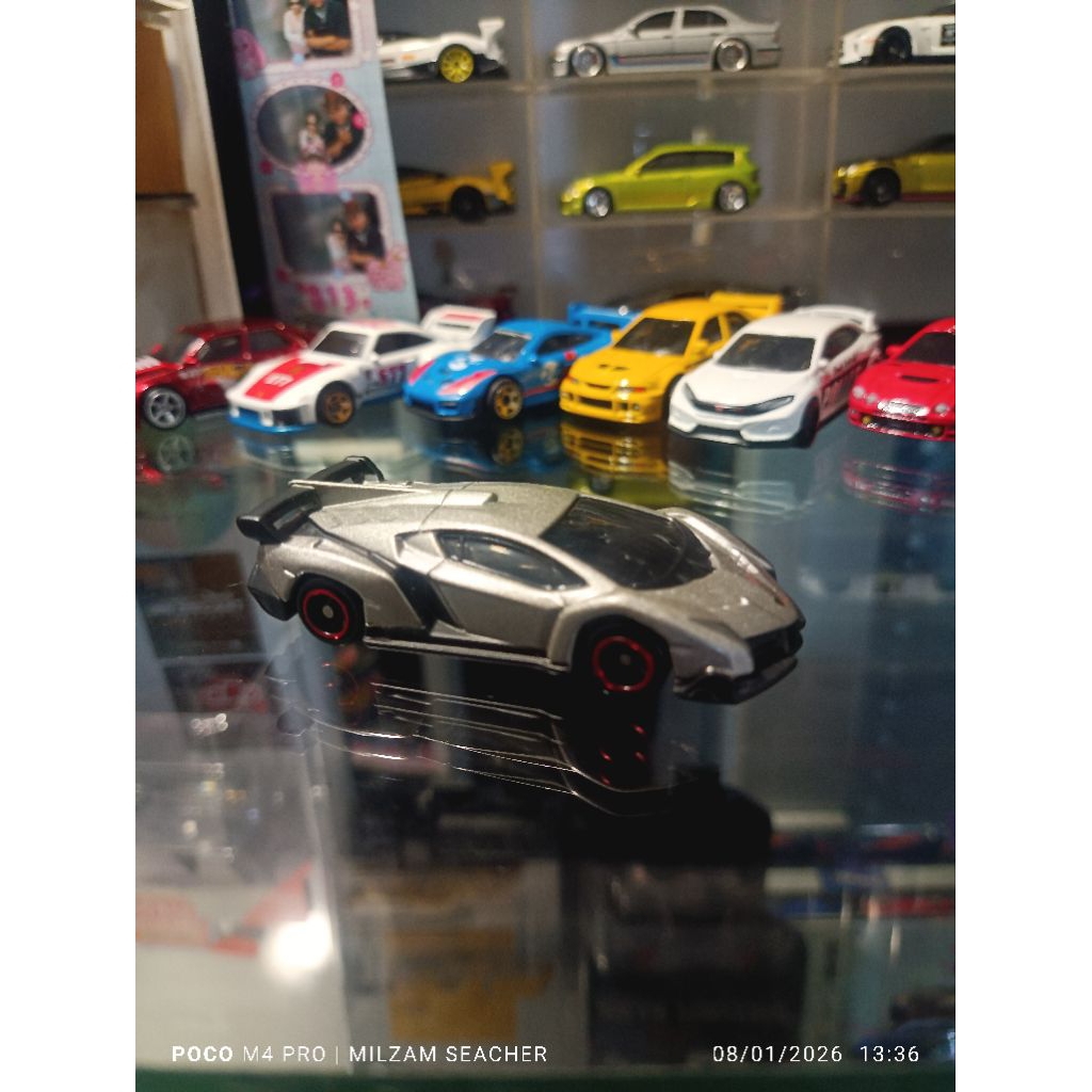 Tomica Lamborghini Veneno