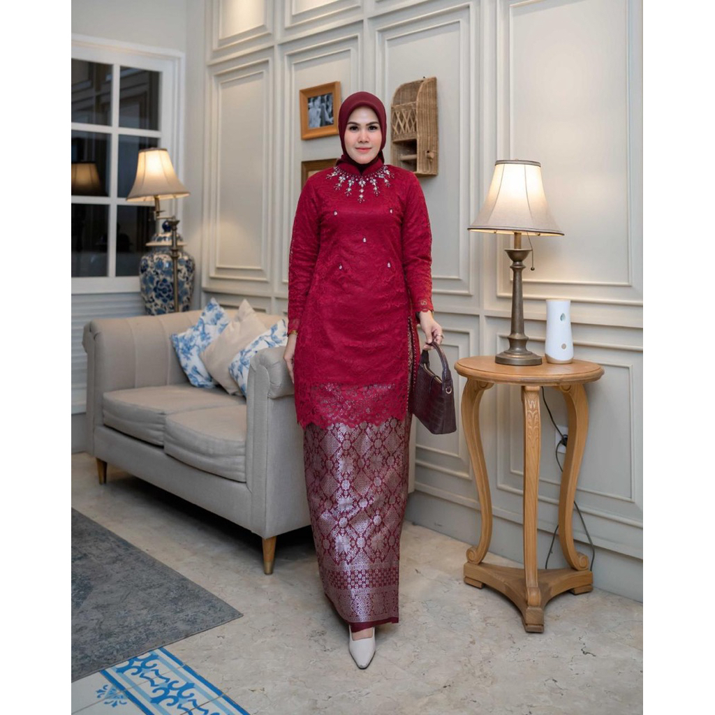 KEBAYA /Kebaya Brokat / Atasan / Kebaya Jumbo / Kebaya Payet Modern/Kebaya Lamaran/Kebaya Modern