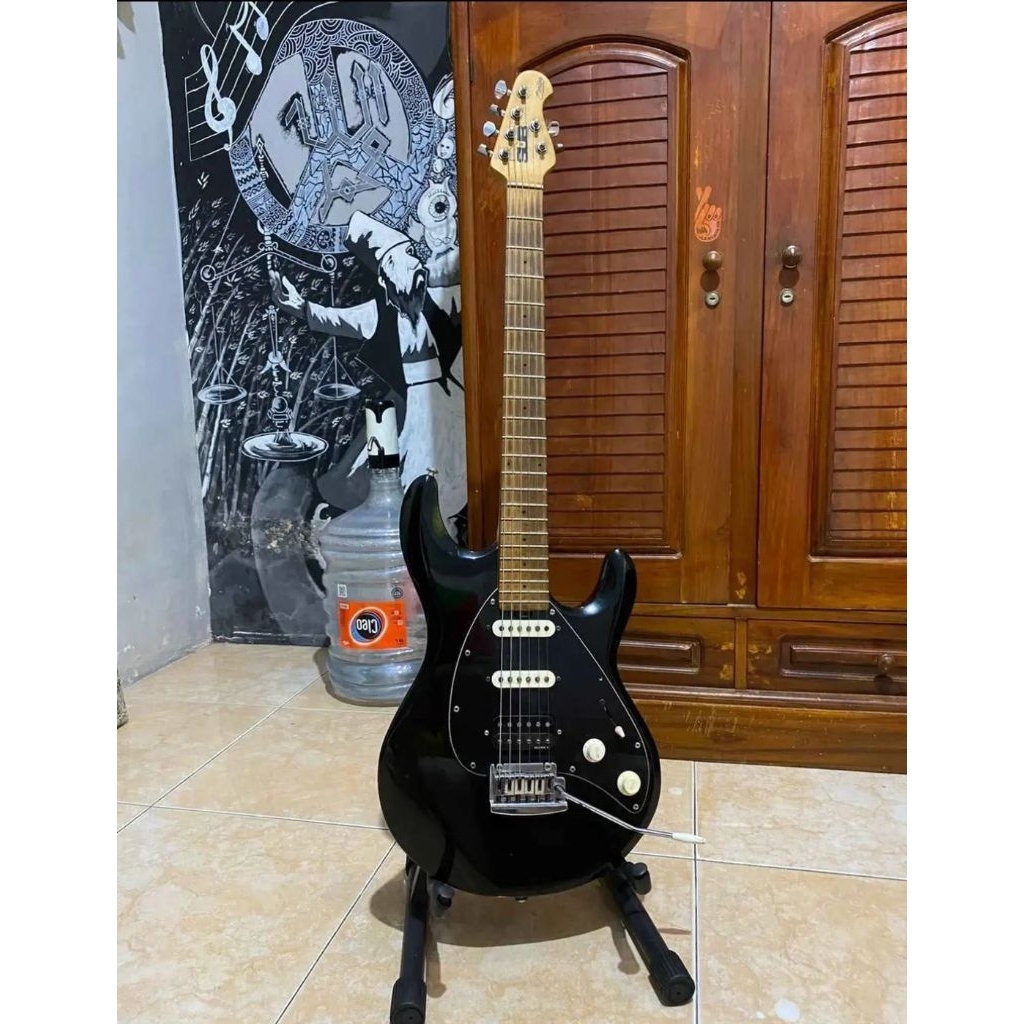 sub sterling by musicman upgrade alnico v