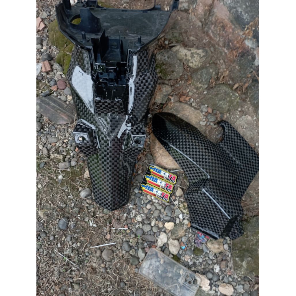 SPAKBOR HUGGER BEAT DELUXE KARBON KEVLAR ORIGINAL SPAKBOR KOLONG BEAT DELUXE KARBON KEVLAR ORIGINAL 