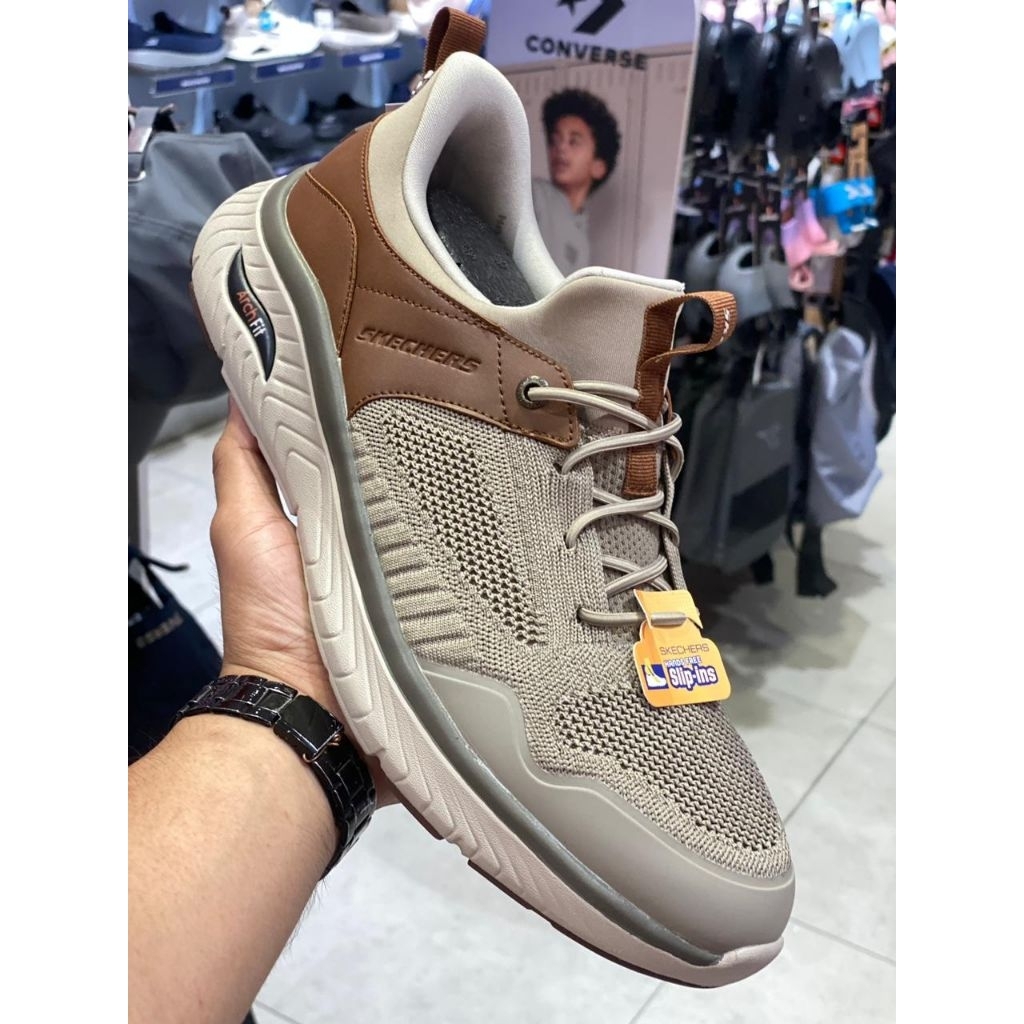 SKECHERS ARCH FIT ROSSE for men