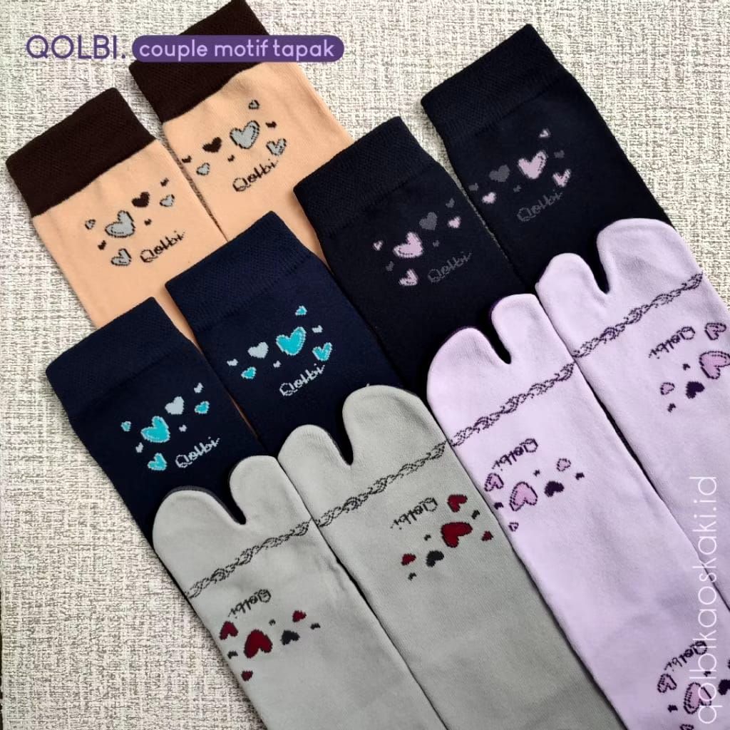 Kaos kaki Muslimah QOLBI non printing motif hati tapak hitam