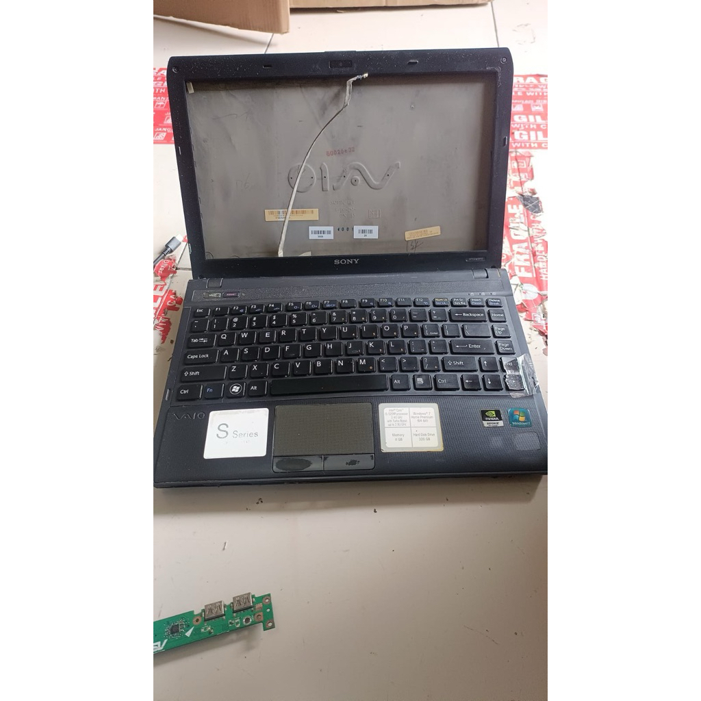 casing sony vaio PCG 51111W pulset