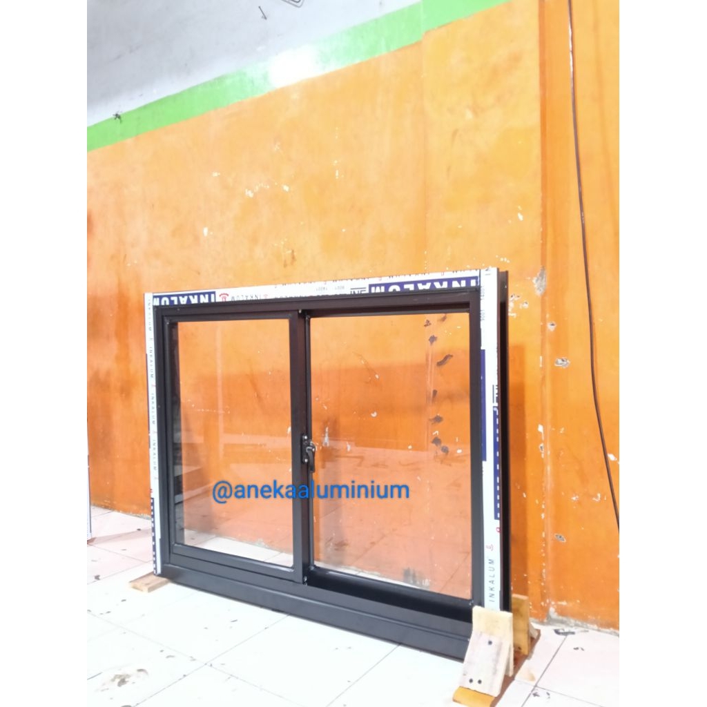 Jendela sliding aluminium L120 x T100