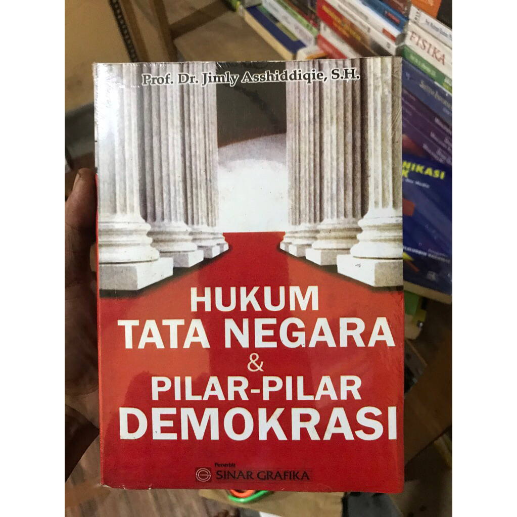 MP - Hukum tata negaraa & pilar2 demokrasii