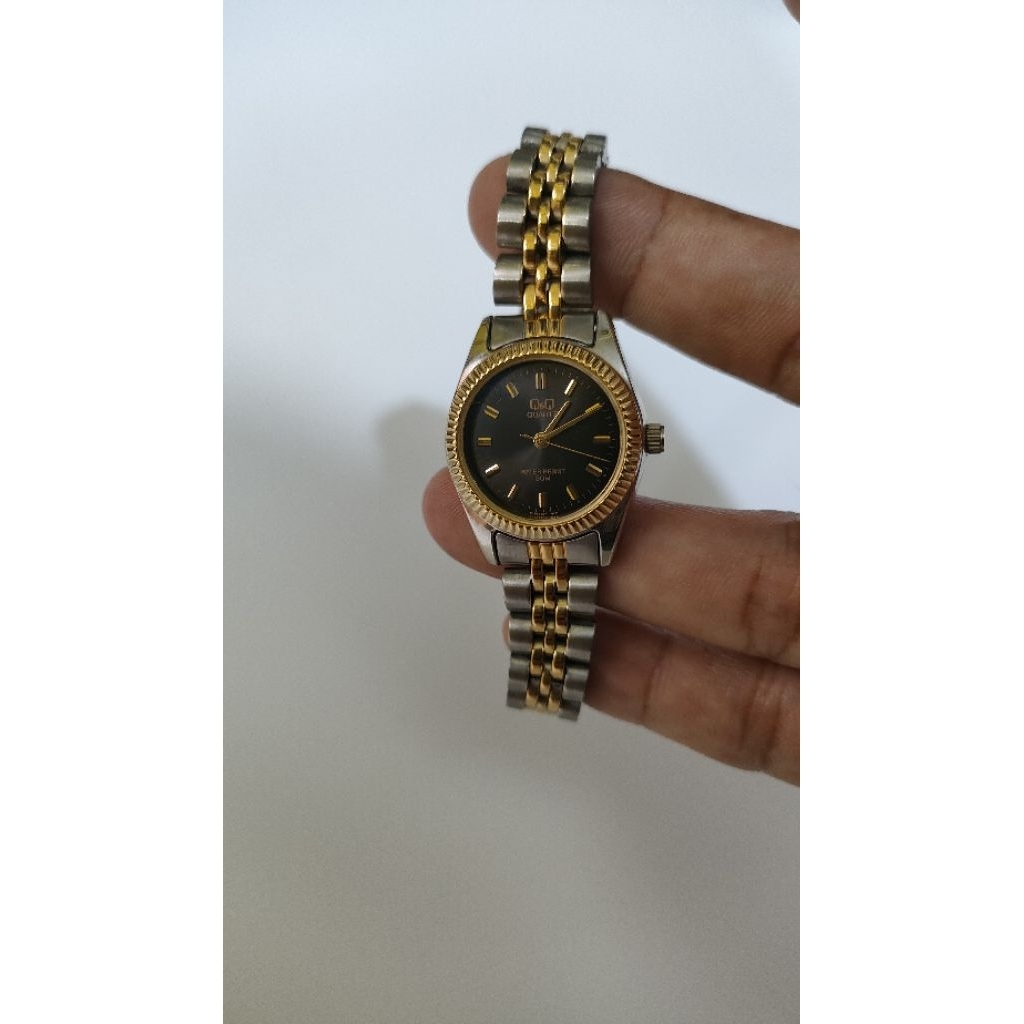 jam tangan wanita Q&Q original,jadul