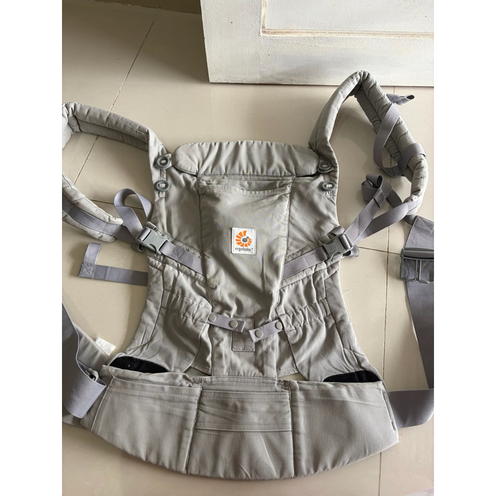 ergobaby adapt gray preloved