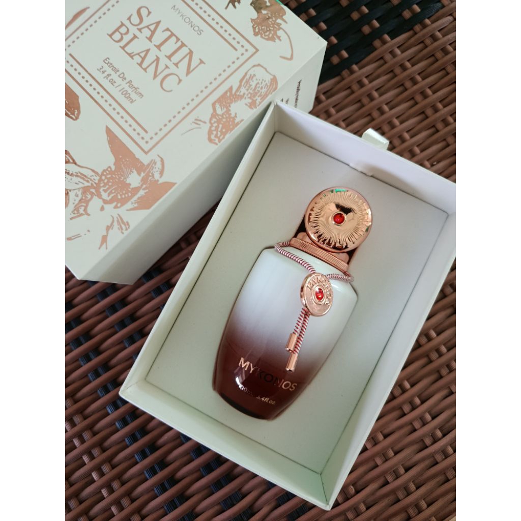 Preloved Mykonos Satin Blanc