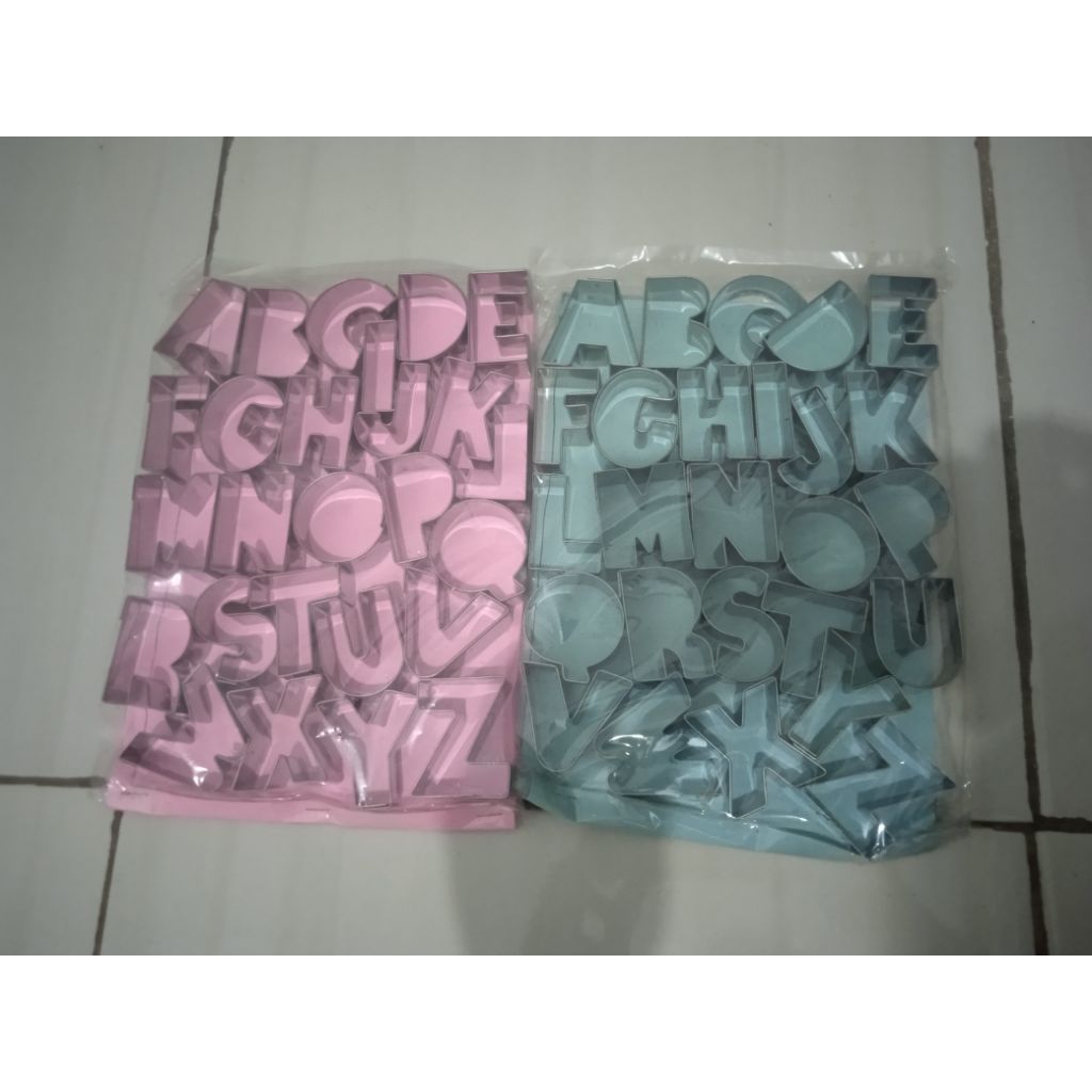 cetakan abjad/huruf karakter jumbo isi 26 huruf
