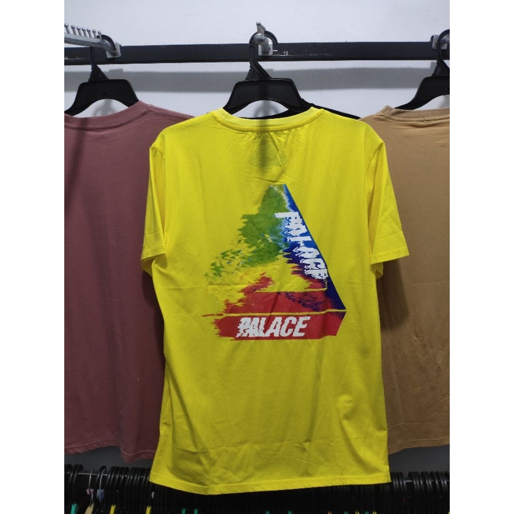 Palace yellow ts second