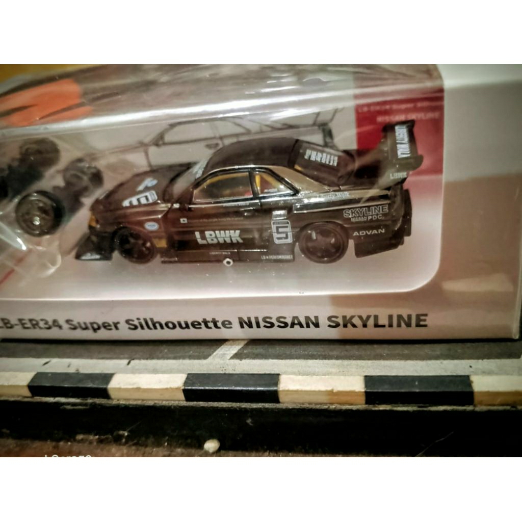 Diecast CM Model LB Nissan Skyline  ER34 R34 Silhoutte Black Yellow HeadLight Segel