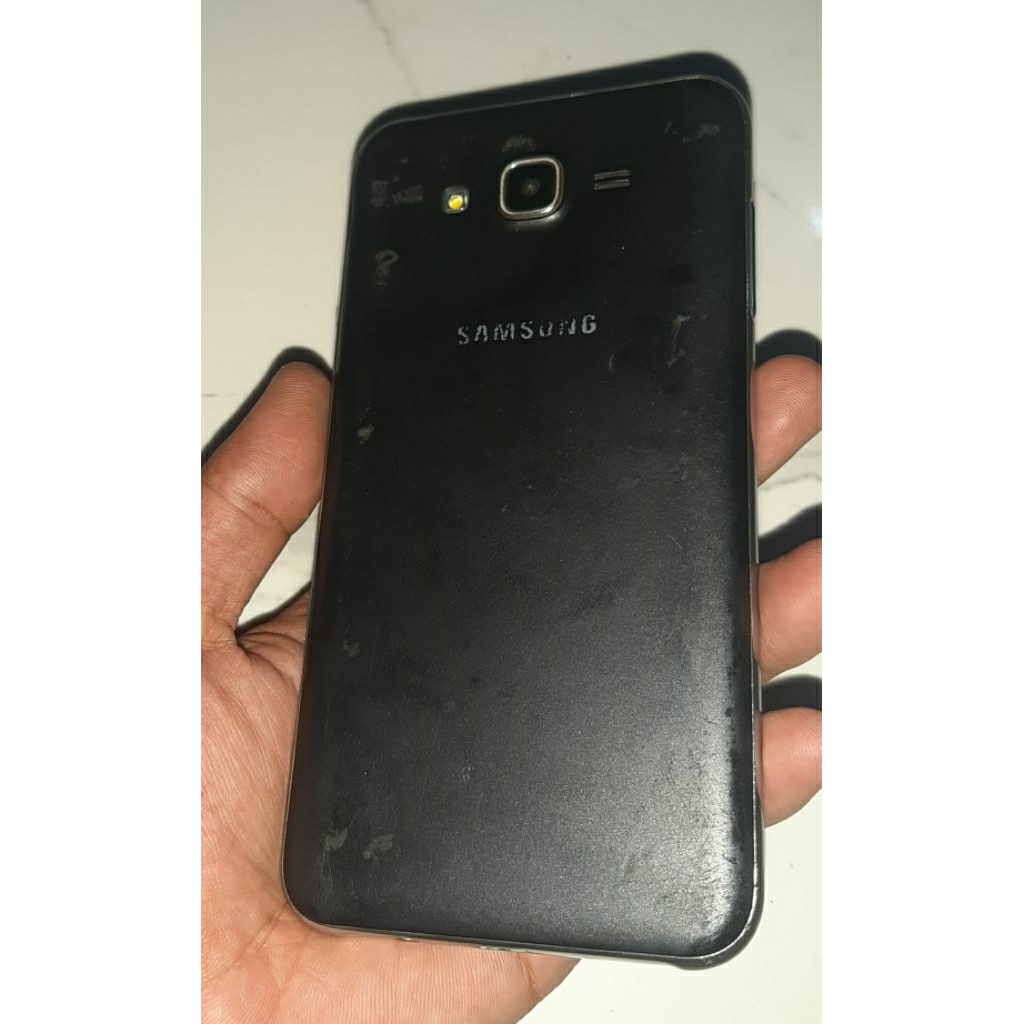 samsung j7 second