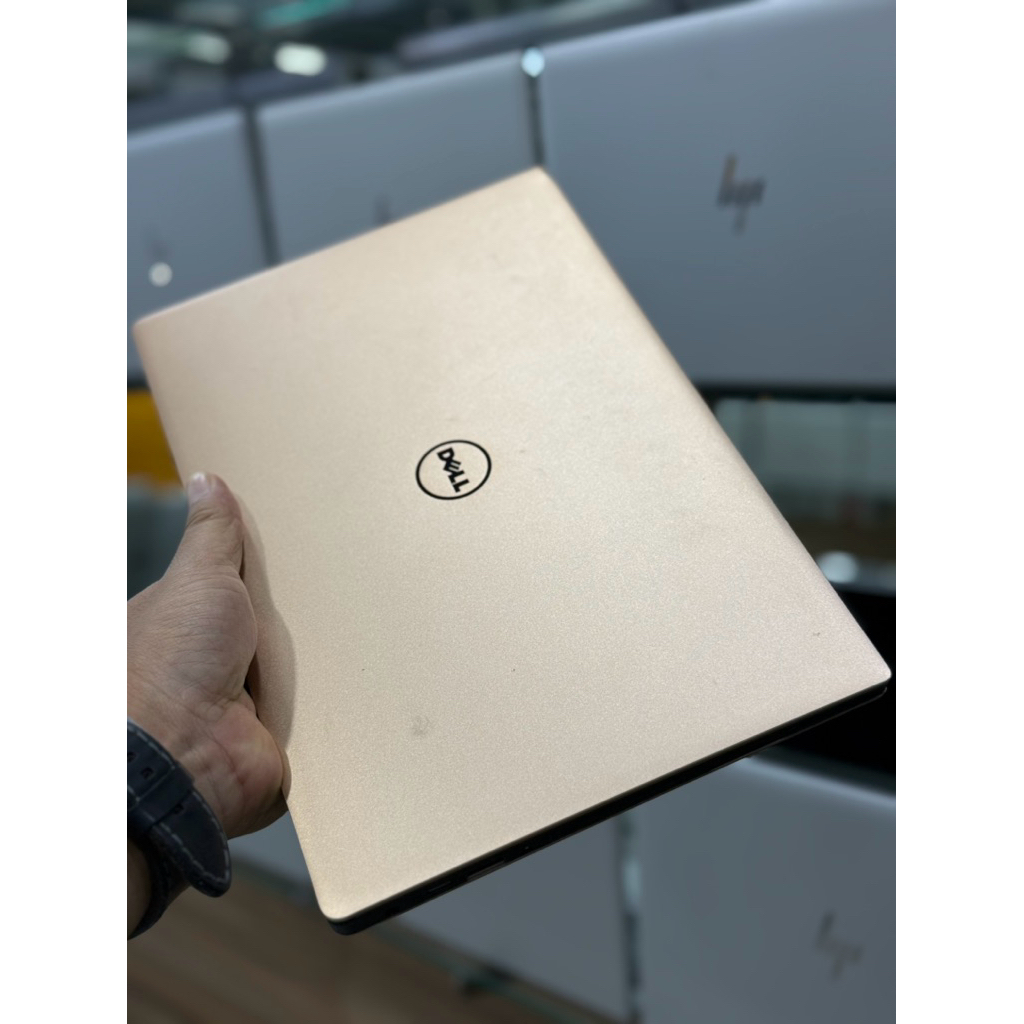 LAPTOP DELL XPS 13 9360 CORE I7 GEN 7 MEWAH