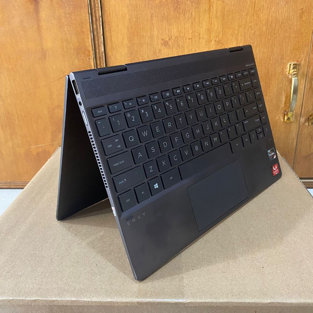 Laptop Hp Envy X360 13-ar0006AU, 2 In 1, Convertible (Touchscreen), Bisa Jadi Tablet, Amd Ryzen 7 - 