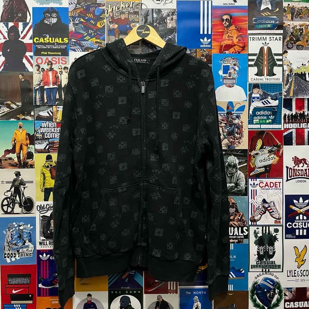 Sweater / Hoodie / Vintage / Second / FRJEANS