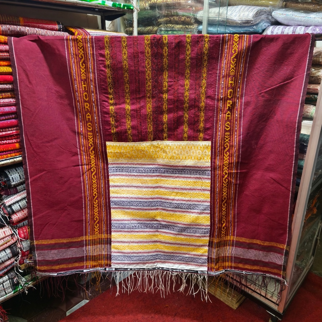 Ulos Toba Pucca Toba Merah Maroon Emas
