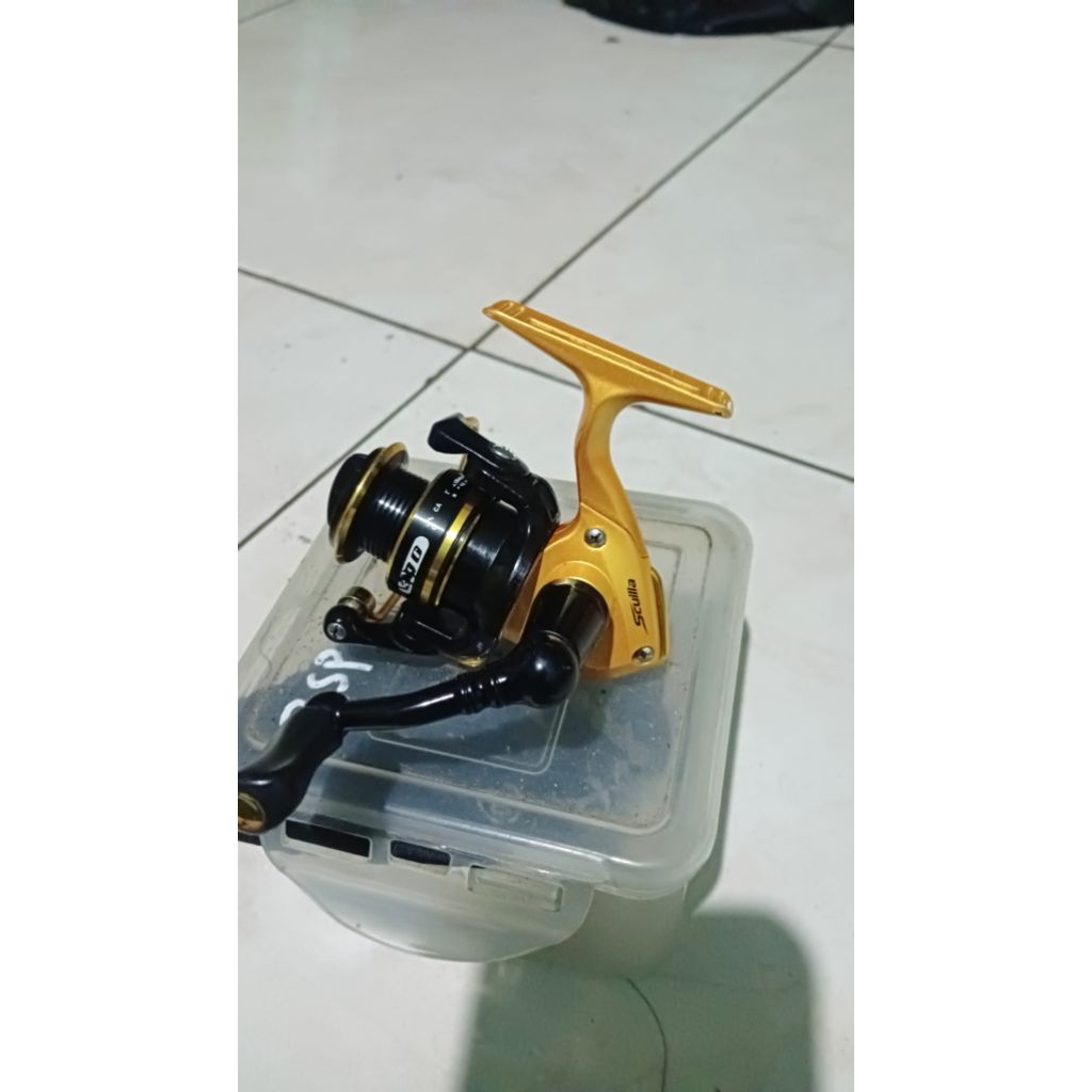 Reel mini Maguro Scuilla 300 (second)