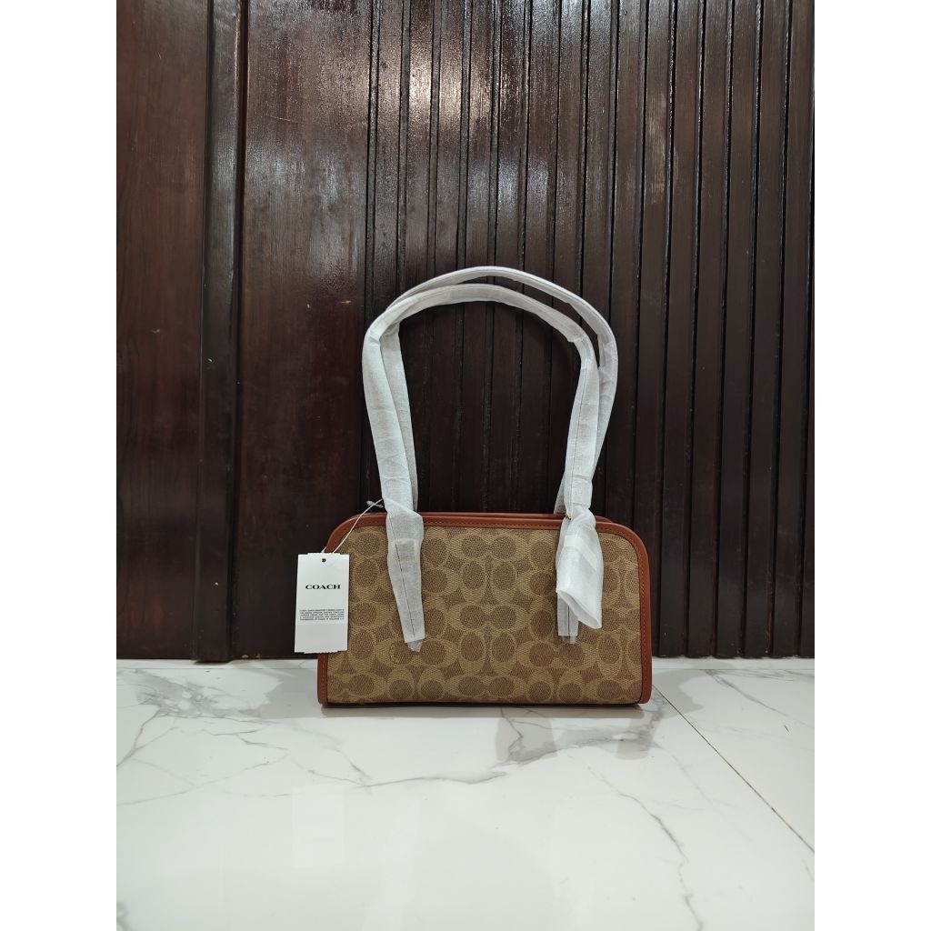 Coach Swing Zip Tan Caramel
