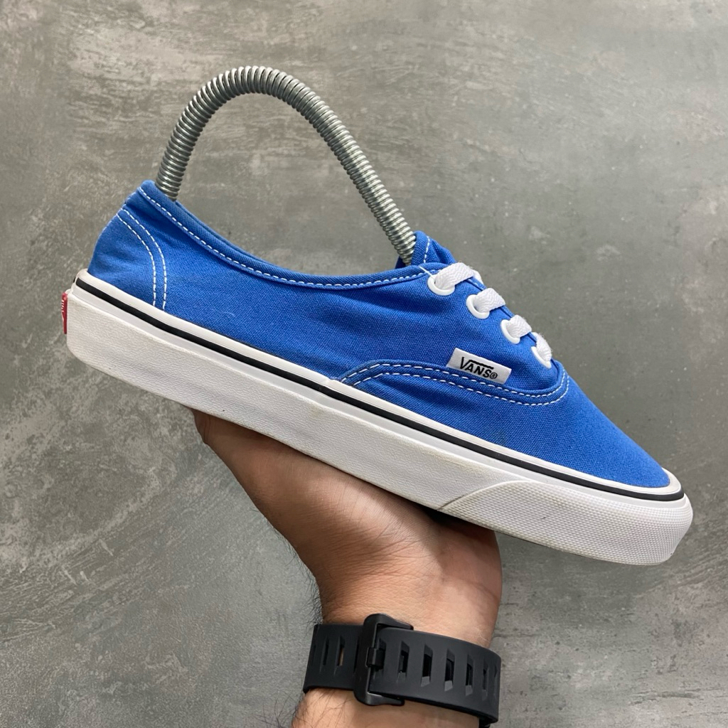 [Size 37] Vans Authentic Classic Dazzling Blue Second Original. Harga Baru nya 1.5 Juta Rupiah