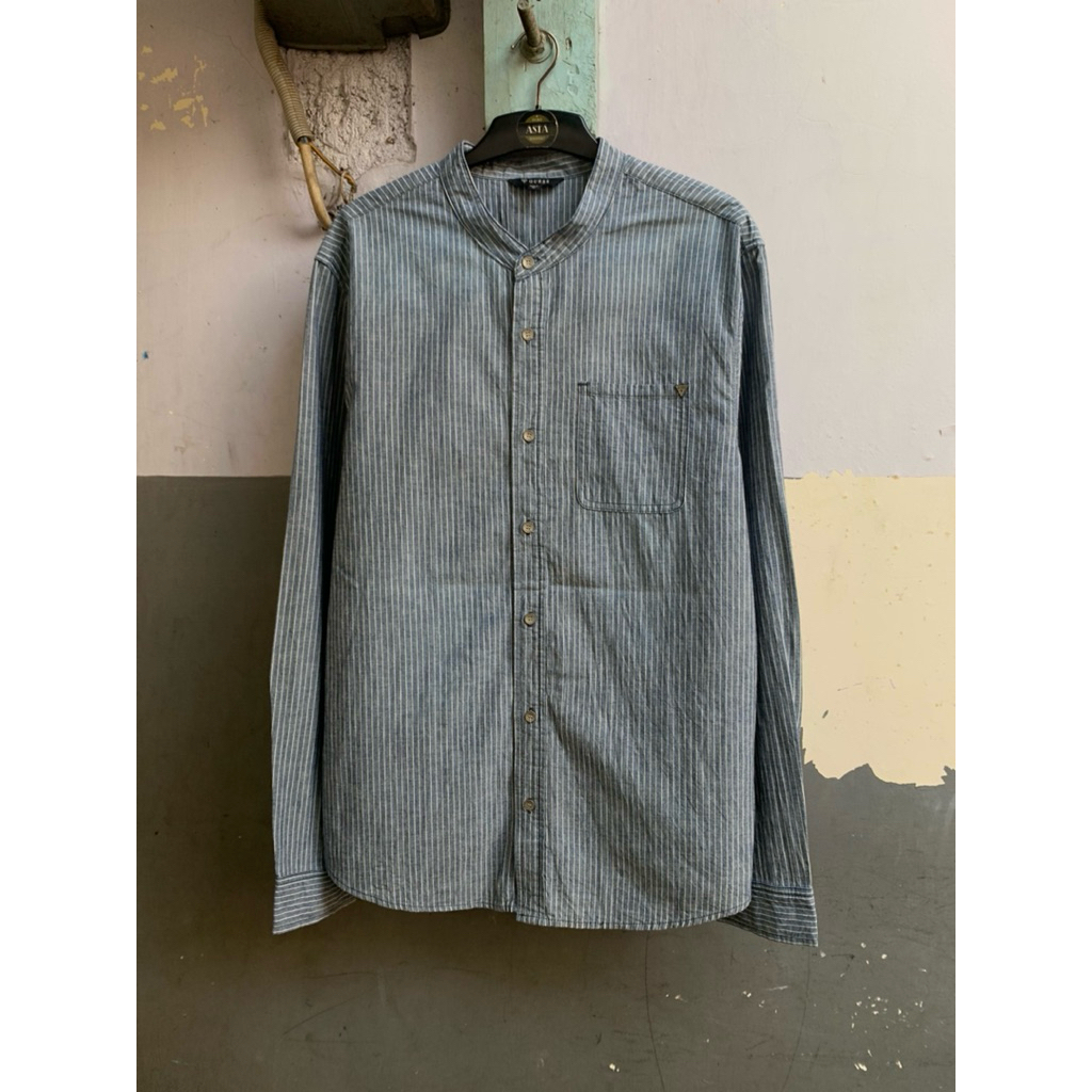 kemeja kerah shanghai pria GU3SS stripe lengan panjang preloved