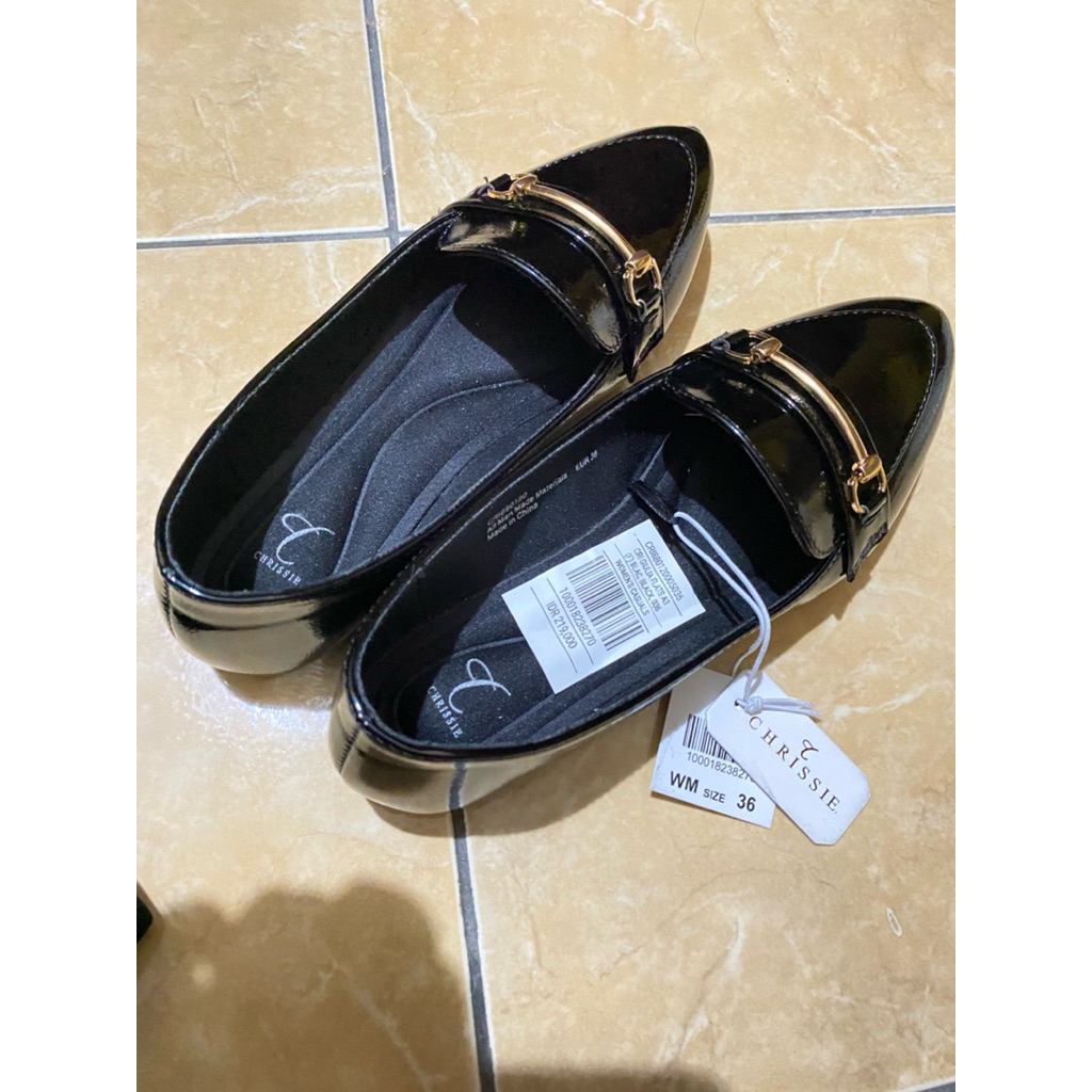 New Flatsoes payless merk Chrissie uk 36, dijual karna salah beli ukuran
