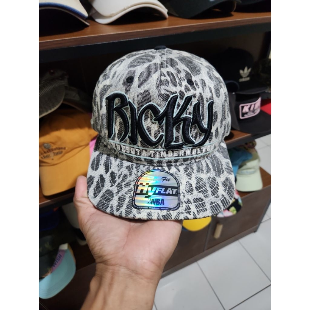 Topi Snapback by Hyflat