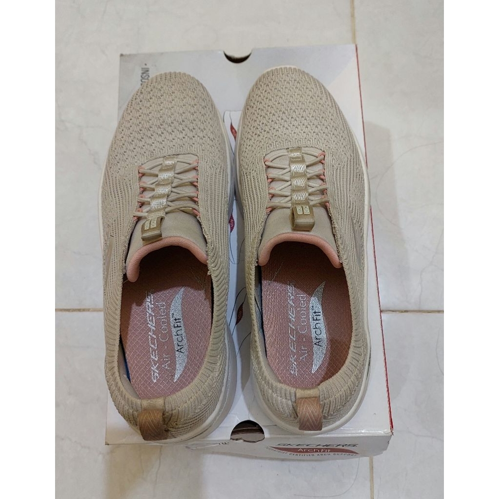 SEPATU SKECHERS GO WALK ARCH FIT WOMEN'S WALKING SHOES - TAUPE