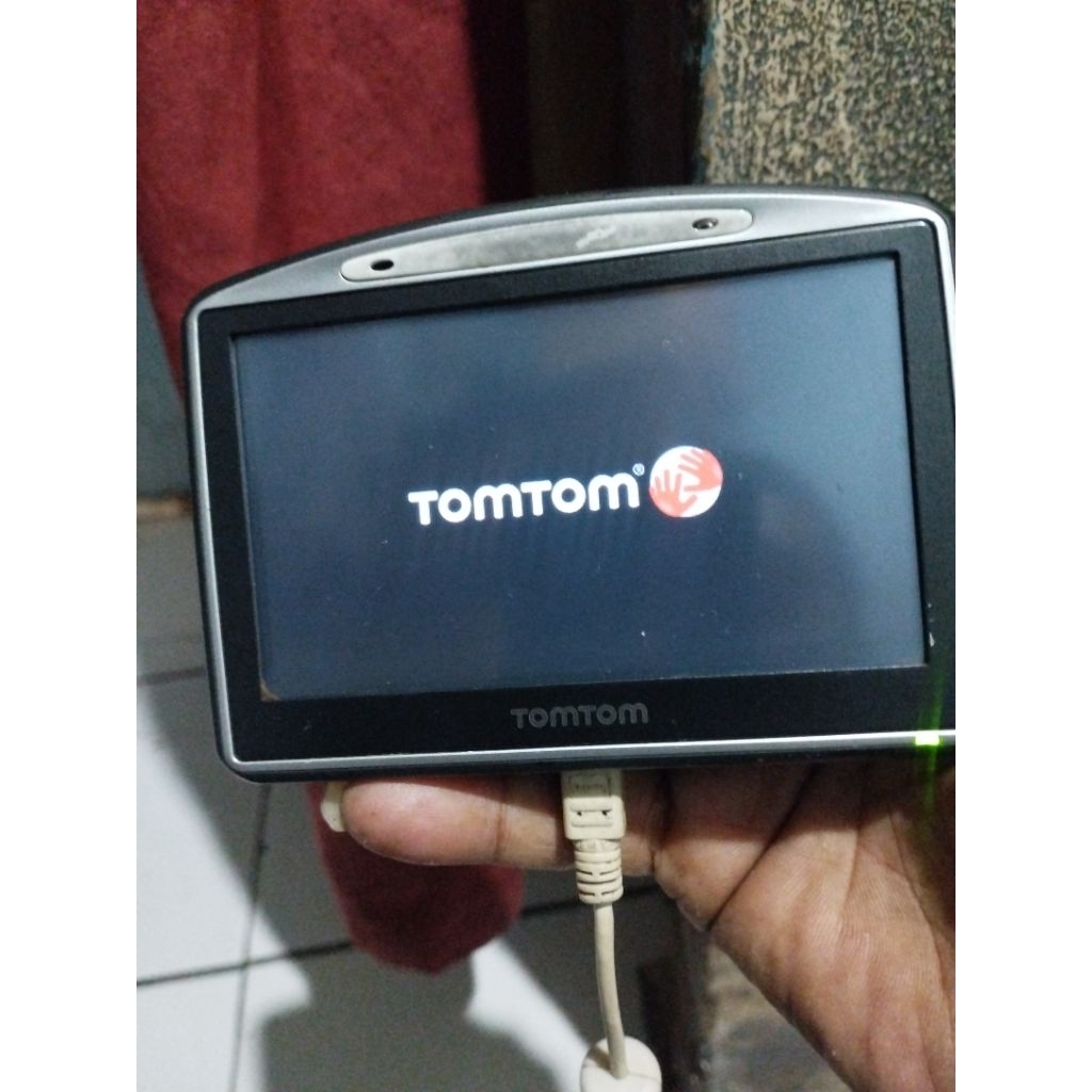 gps TomTom (second minus touchscreen)