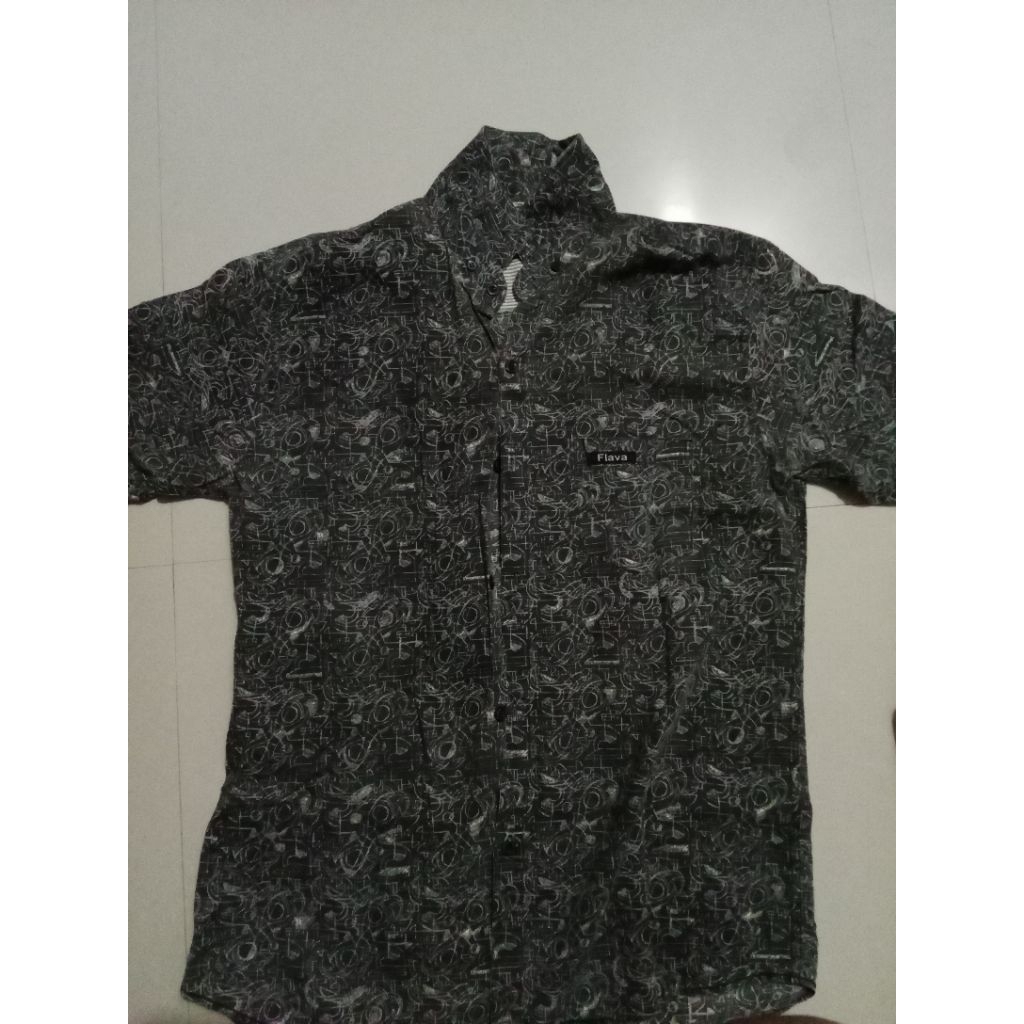 Preloved kemeja lengan pendek pria