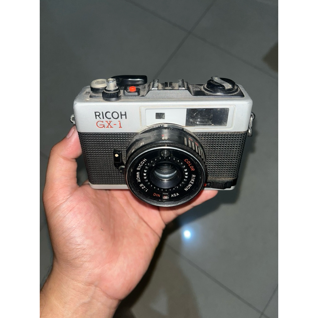 KAMERA RICOH GX - 1