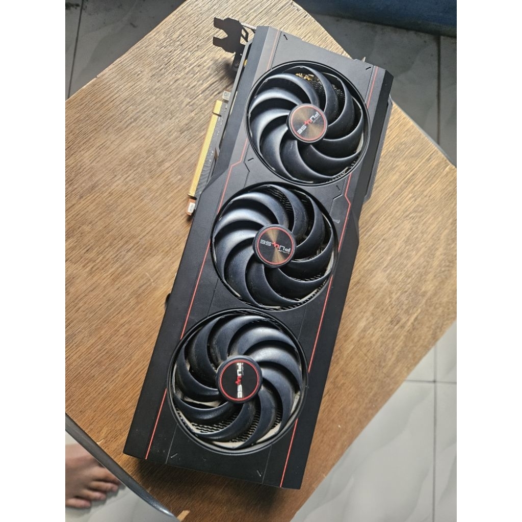 AMD Radeon RX 6800 XT