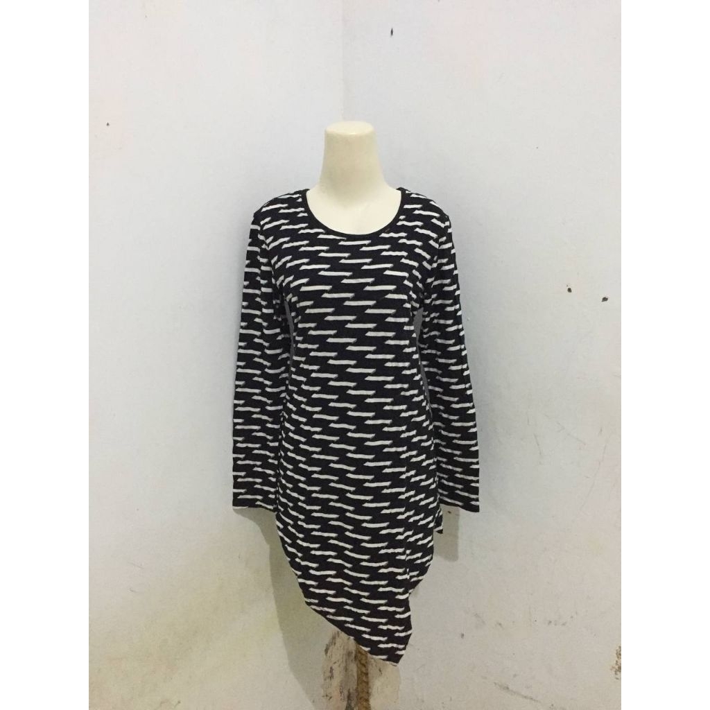 [preloved] baju kaos simplicity