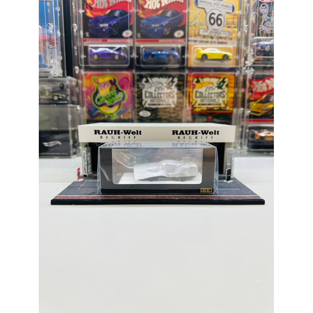 PGM 1:64 Porsche RWB 930 Baphomet Demon Black