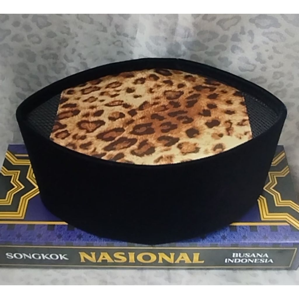 Songkok Peci kopyah bludru hitam motif macan dewasa dan anak