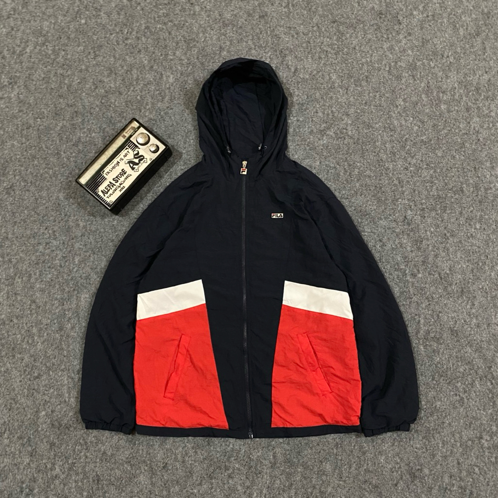 Jaket windbreaker FILA (size m) COLOUR BLOCK VINTAGE