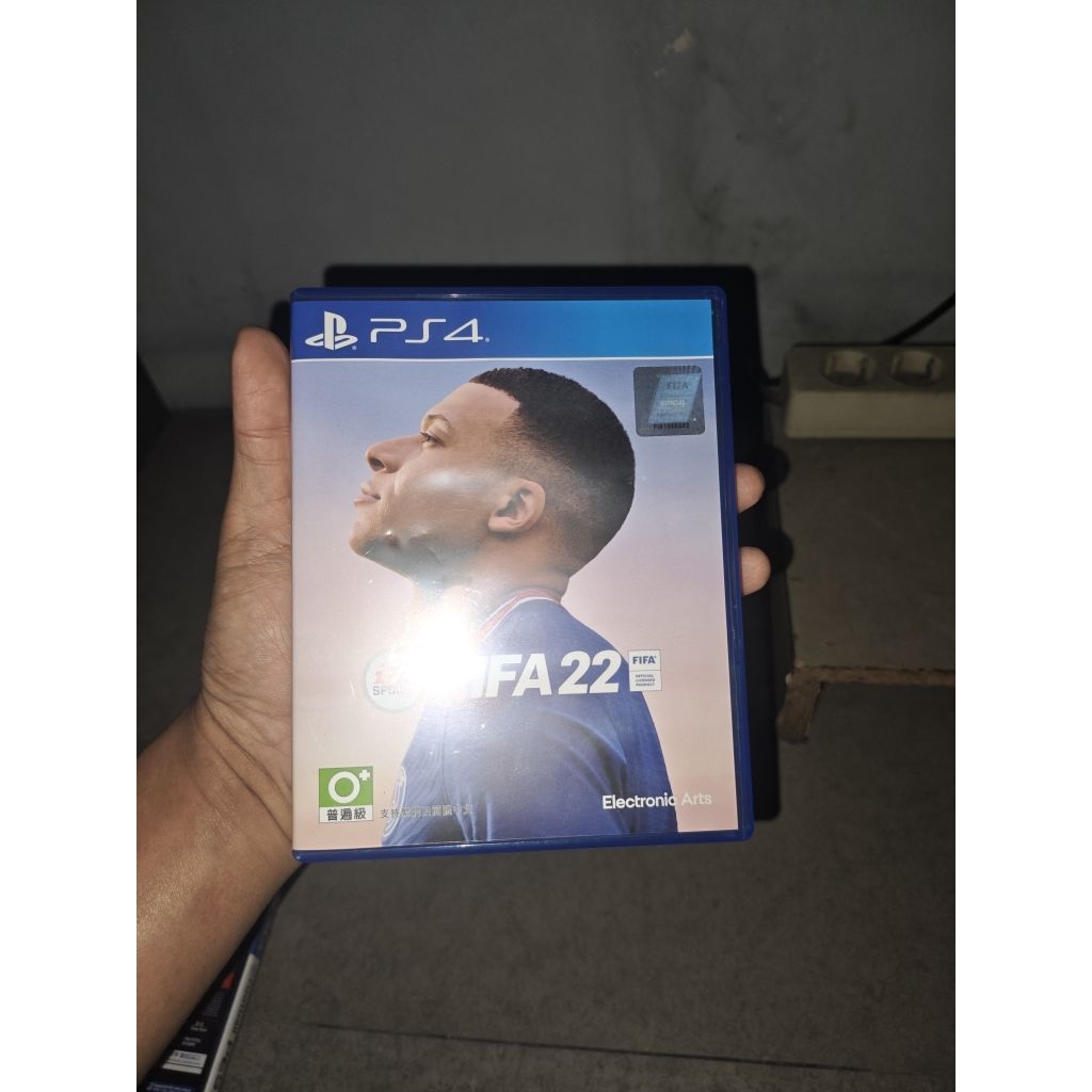 BD FIFA 22 & DETROID PS4