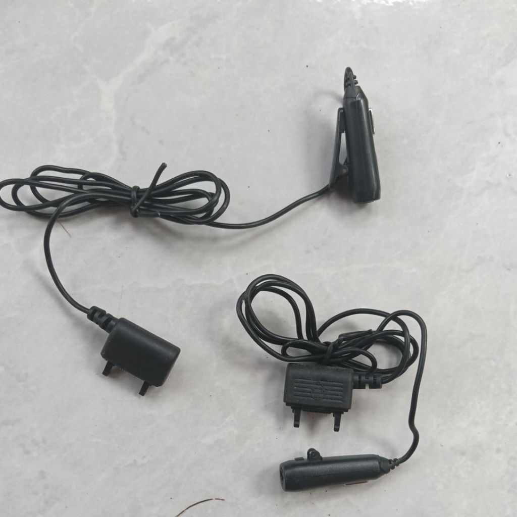 SAMBUNGAN HEADSET/HF MODEL SONY