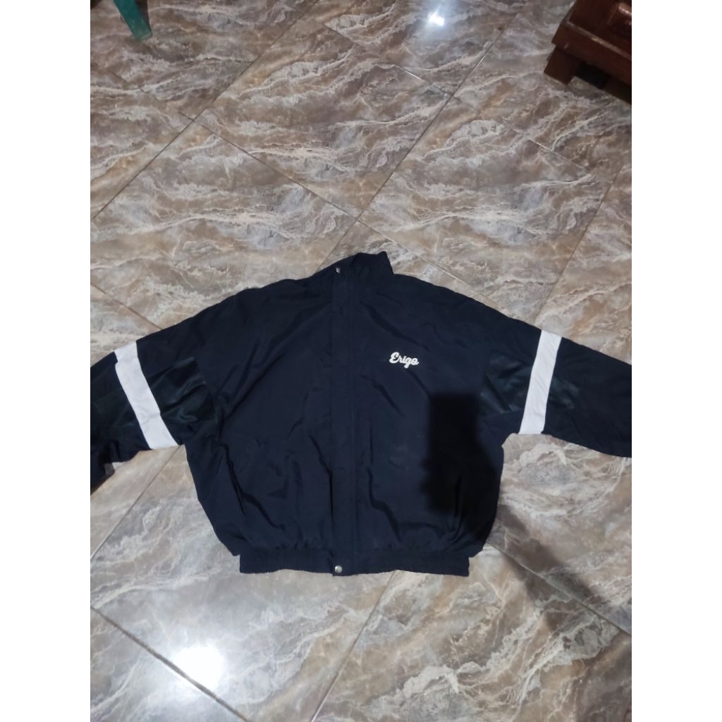 erigo windbreaker