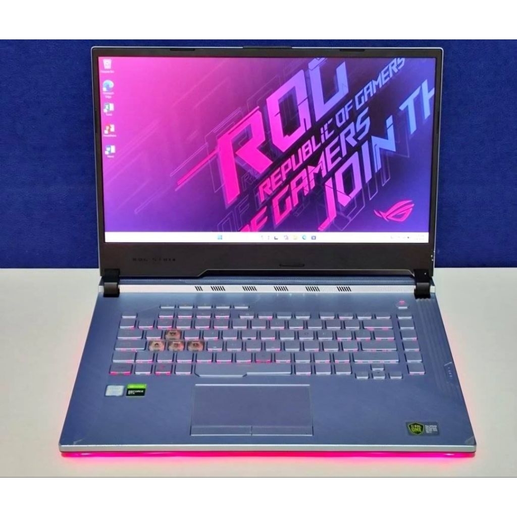 LAPTOP GAMING SERIES  ASUS ROG STRIX SCAR III